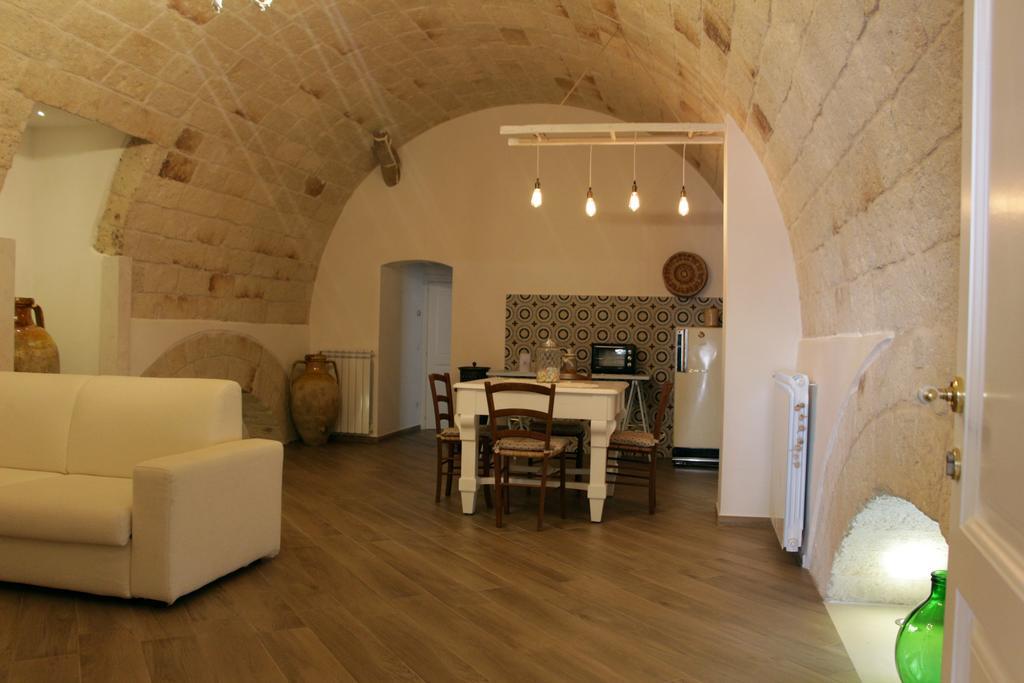 Palazzo Manfredi - Bed And Breakfast Monopoli Extérieur photo